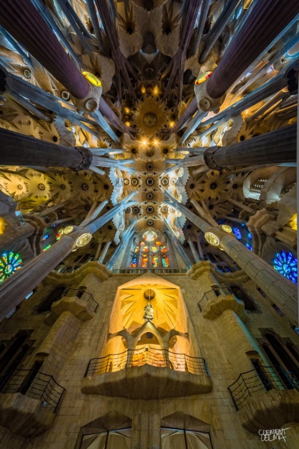 Sagrada-Familia-Perspectives-640x959