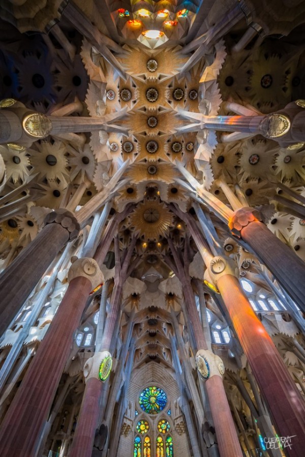 Sagrada-Familia-Perspectives4-640x959