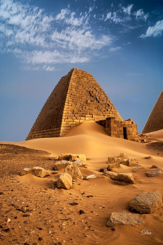pyramids-nubian-33